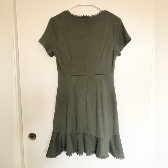 Olive Green Fit & Flare Short Sleeve Dress Women's Size Med - Picture 3 of 6